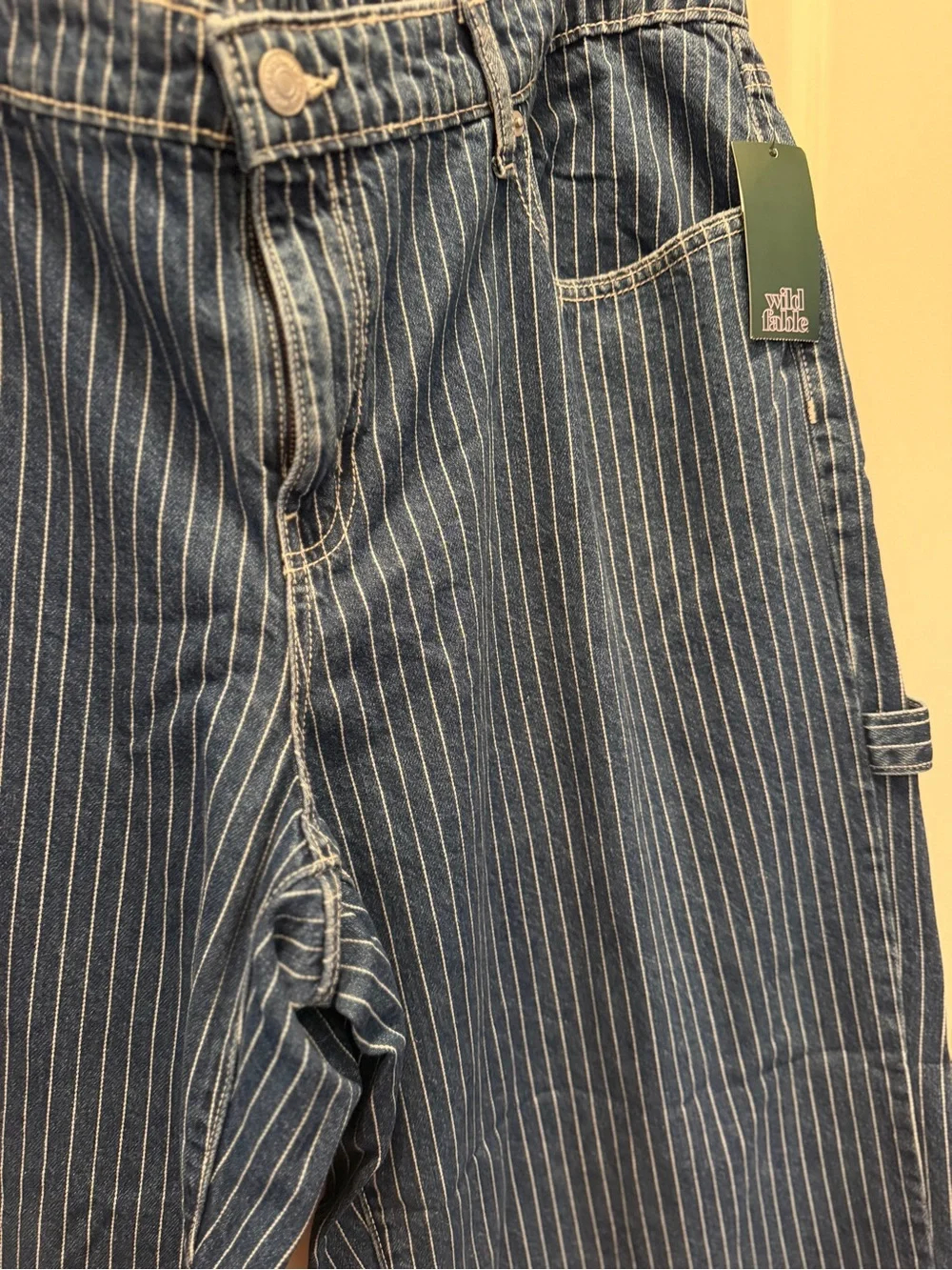 NWT wild fable Women’s Blue Pinstriped Wide-Leg Cargo Jeans - Picture 5 of 10